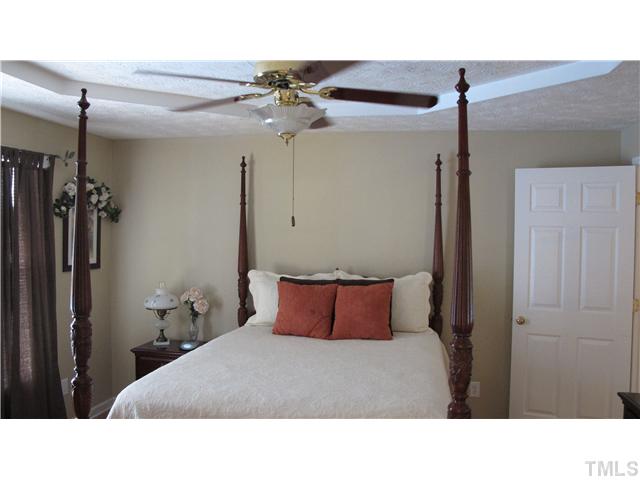 88 Hilliard Road Fuquay-Varina, NC 27526 - Photo 11 of 12