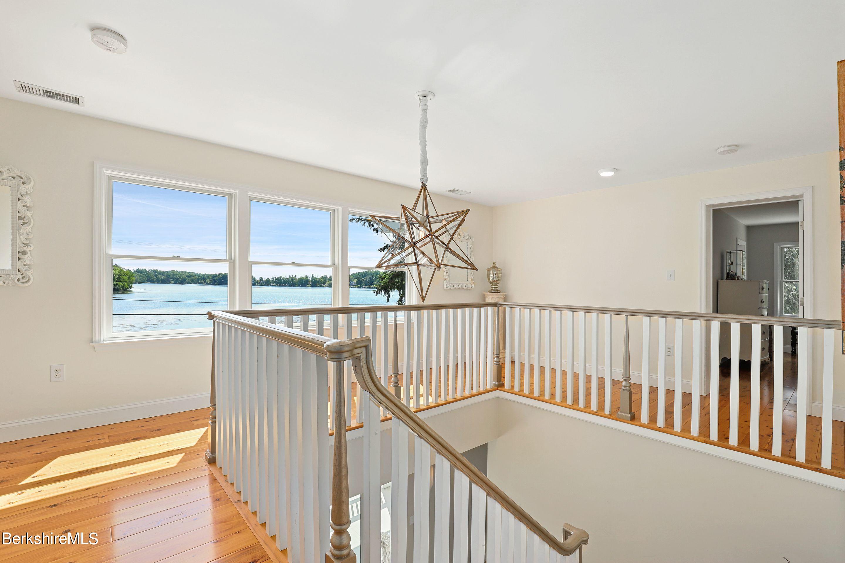 271 B Lakeview Road Craryville, NY 12521 - Photo 12 of 23 a view of entryway