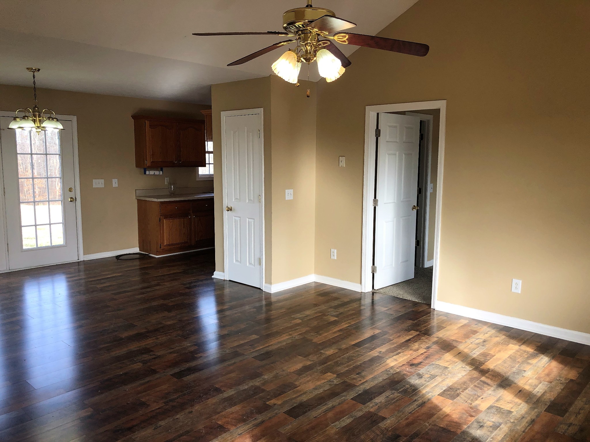 309 Running Meadows Road Portland, TN 37148 - Photo 12 of 33
