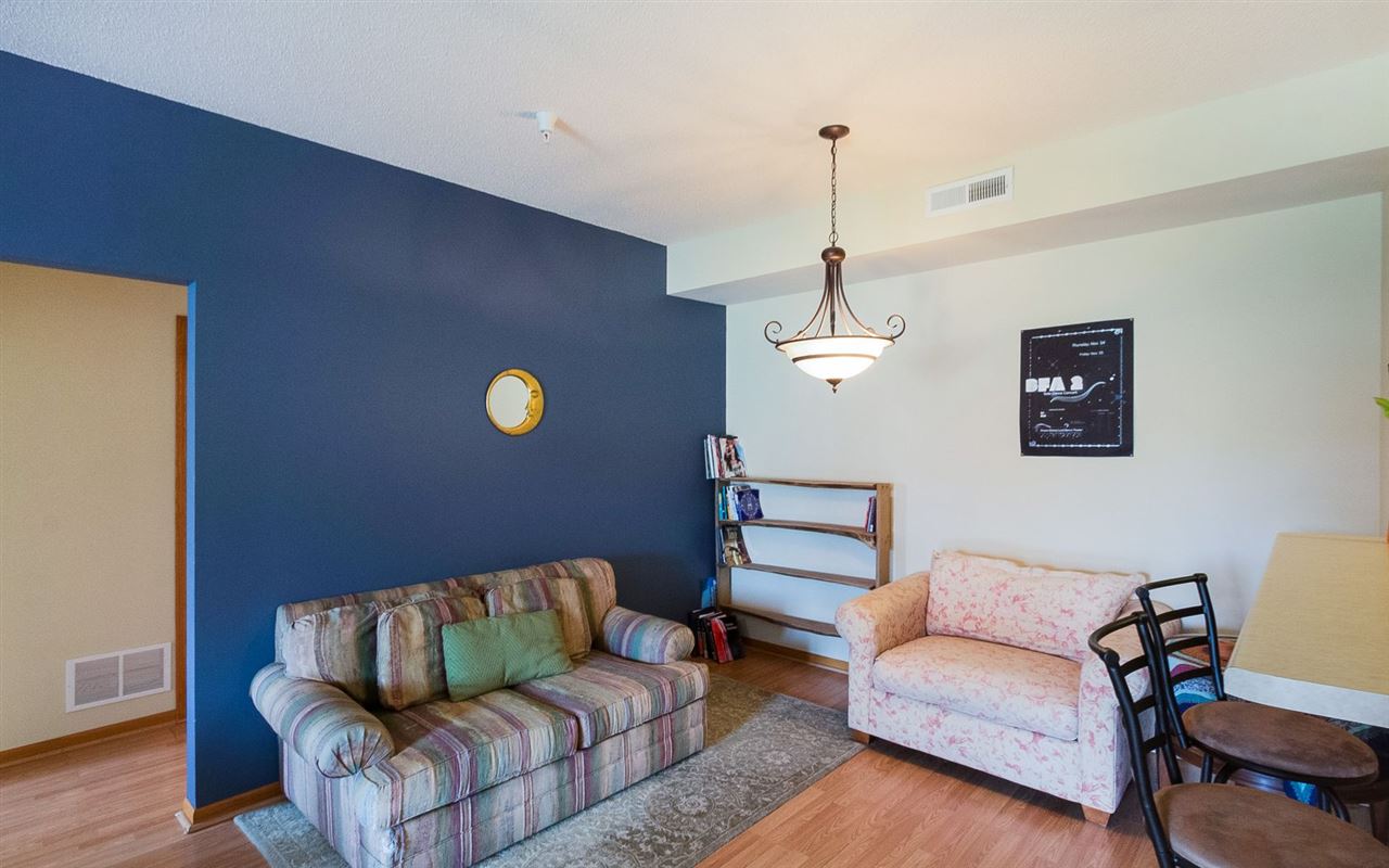 2969 Heinz Road, Unit 3 Iowa City, IA 52240 - Photo 6 of 17 Gallery Image 6