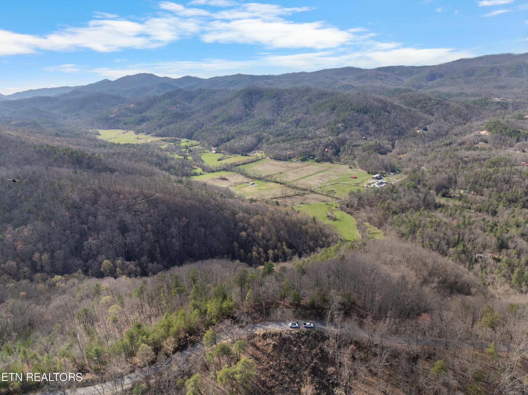 40 Black Walnut Flats Road Sevierville, TN 37862 - Photo 17 of 22 Gallery Image 17