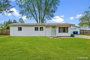 $100,000 | 5698 McGrandy Road, Bridgeport, MI 48722