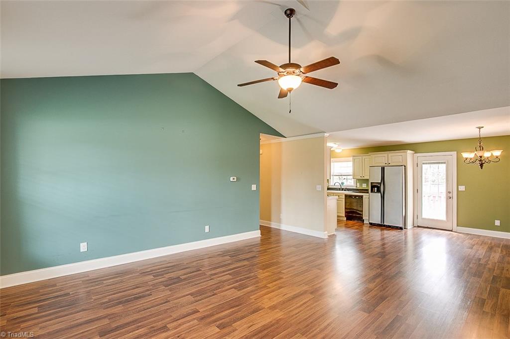 112 Logan Riley Road Thomasville, NC 27360 - Photo 11 of 26 Gallery Image 11