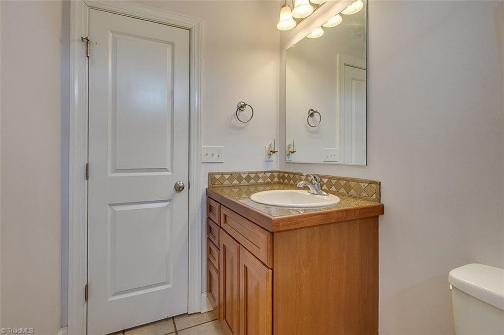 112 Logan Riley Road Thomasville, NC 27360 - Photo 23 of 26 Gallery Image 23