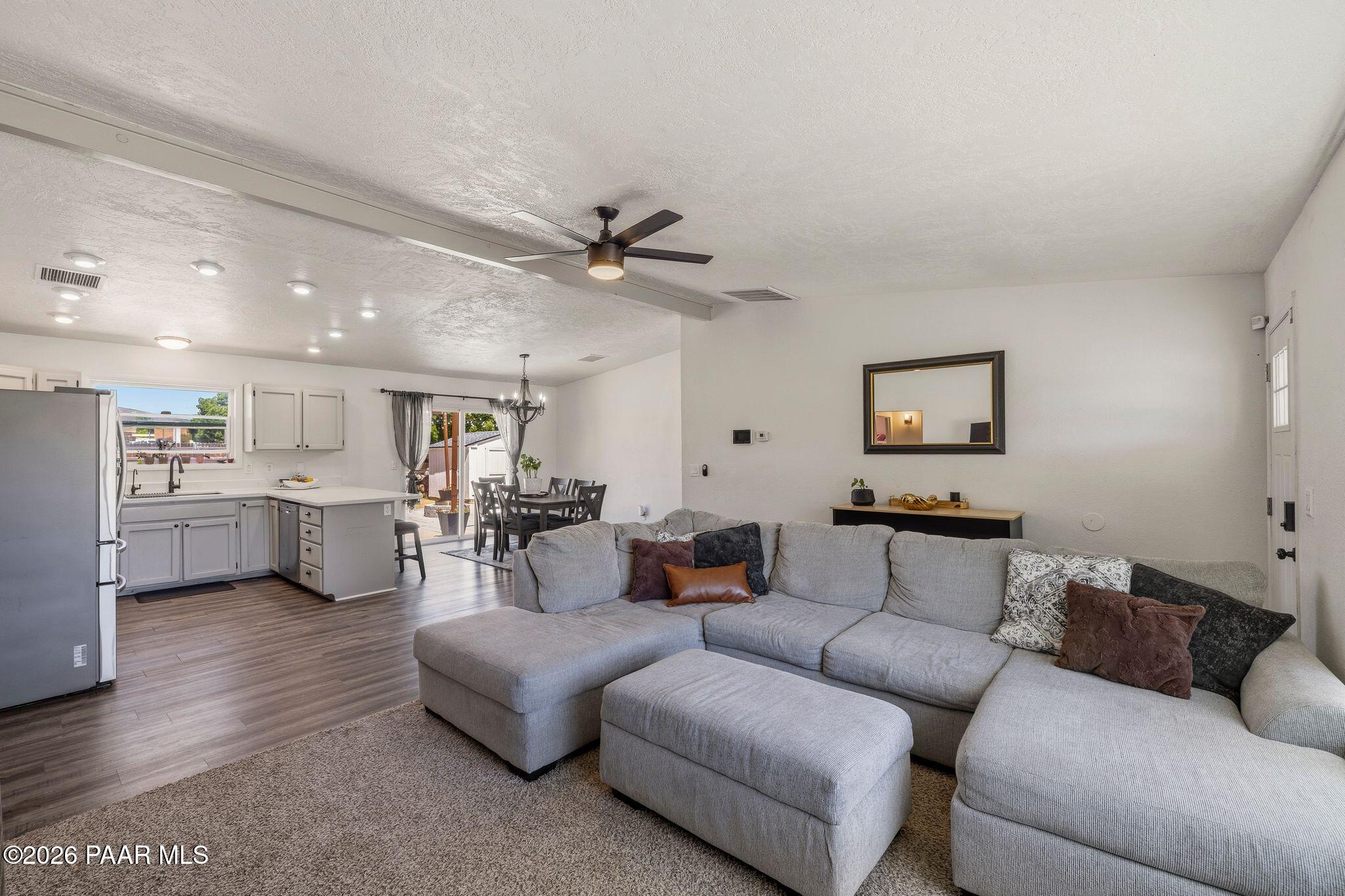 3262 North Victor Road Prescott Valley, AZ 86314 - Photo 7 of 39 032-Living Room