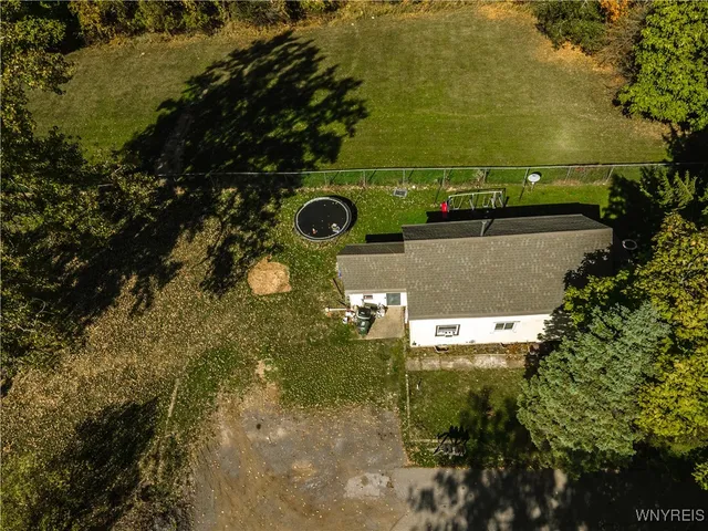 $899,000 | 7 Cloyes Avenue, Lancaster, NY 14043