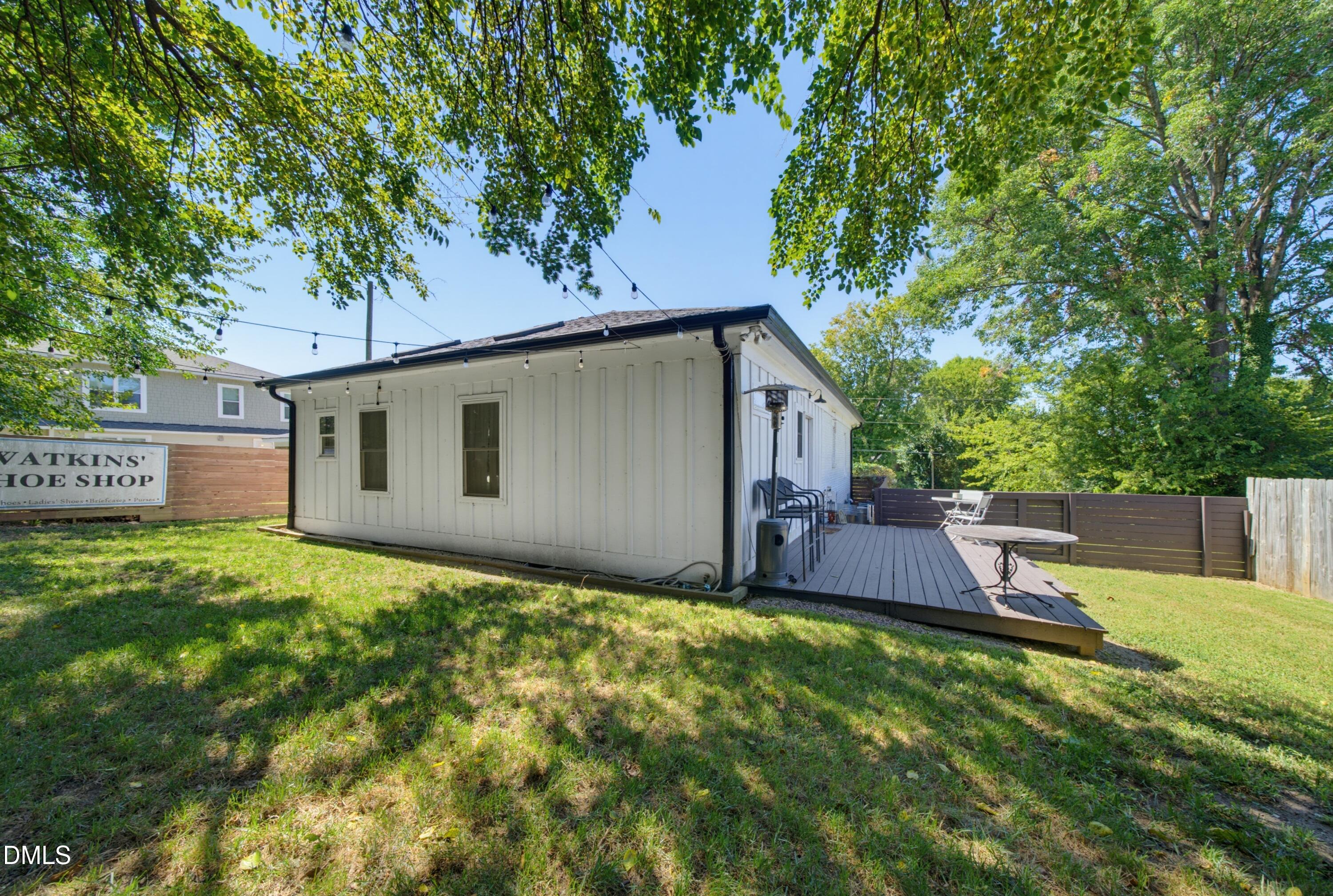 601 Quarry Street Raleigh, NC 27601 - Photo 23 of 26 Fenced in back yard