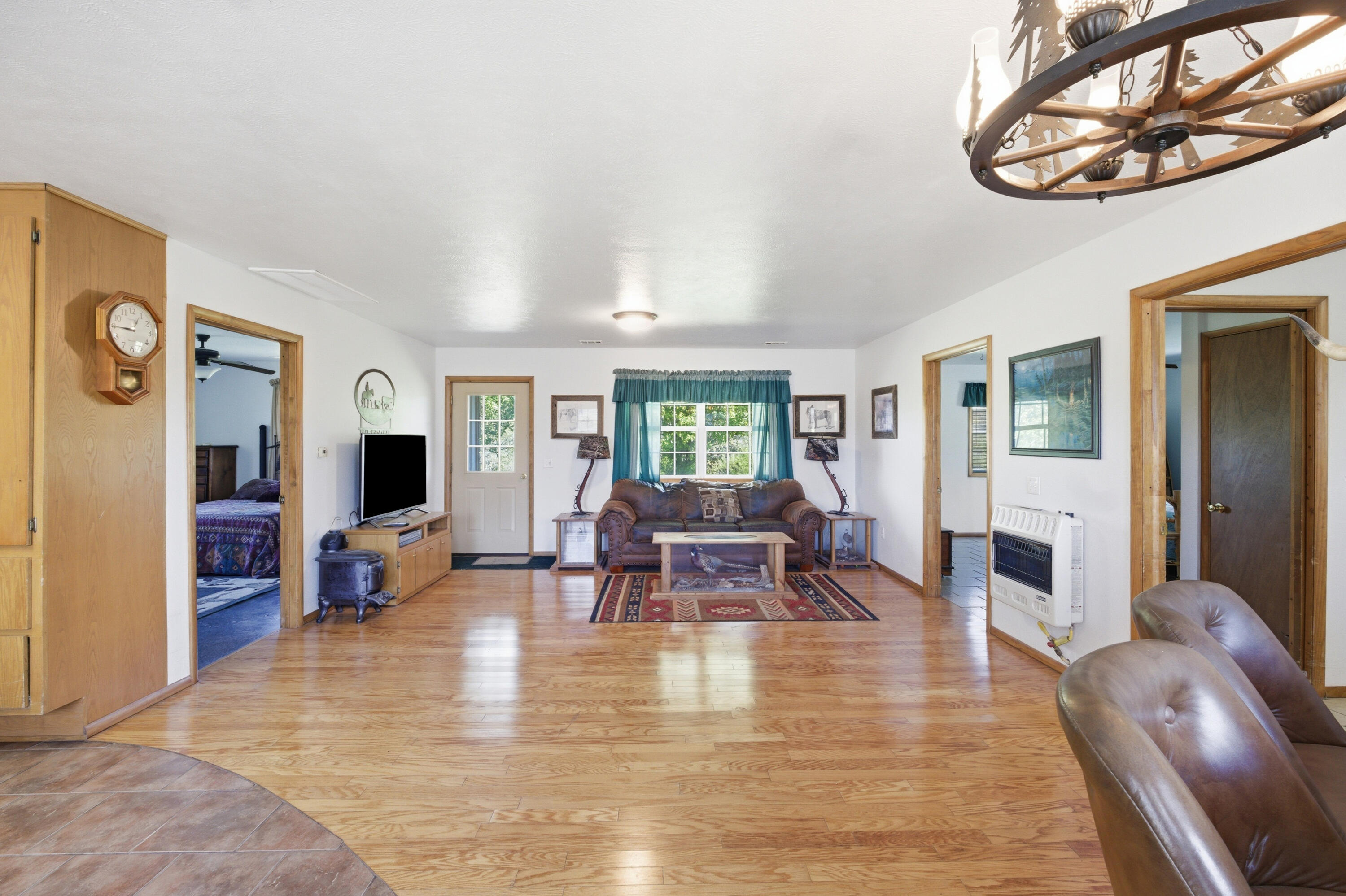 5619 F R 2265 Seligman, MO 65745 - Photo 5 of 25 IMG_9578