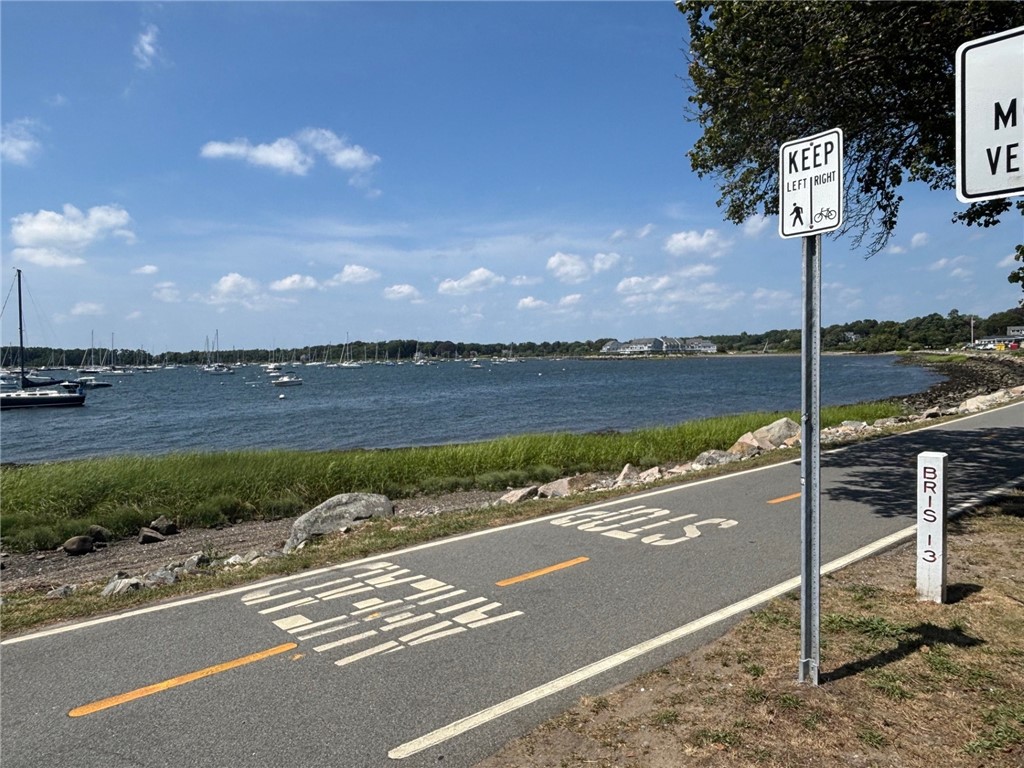 712 Hope Street, Unit 2 Bristol, RI 02809 - Photo 2 of 18