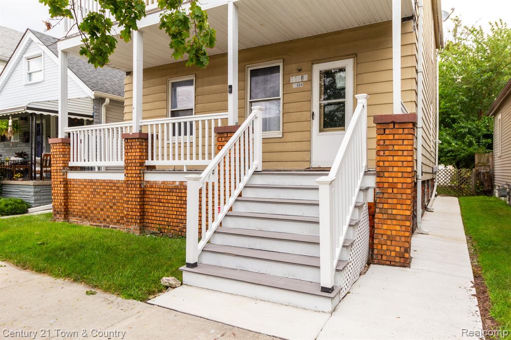 11684 Gallagher Street Hamtramck, MI 48212 - Photo 3 of 41
