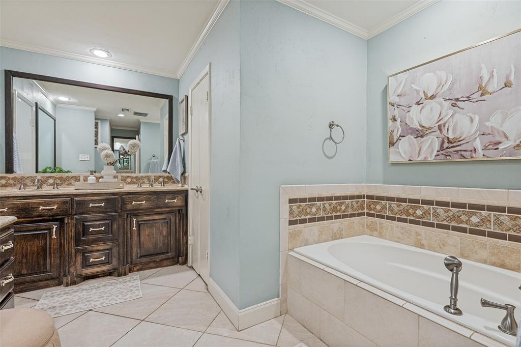 6 Crosslands Road Benbrook, TX 76132 - Photo 21 of 39 Gallery Image 21