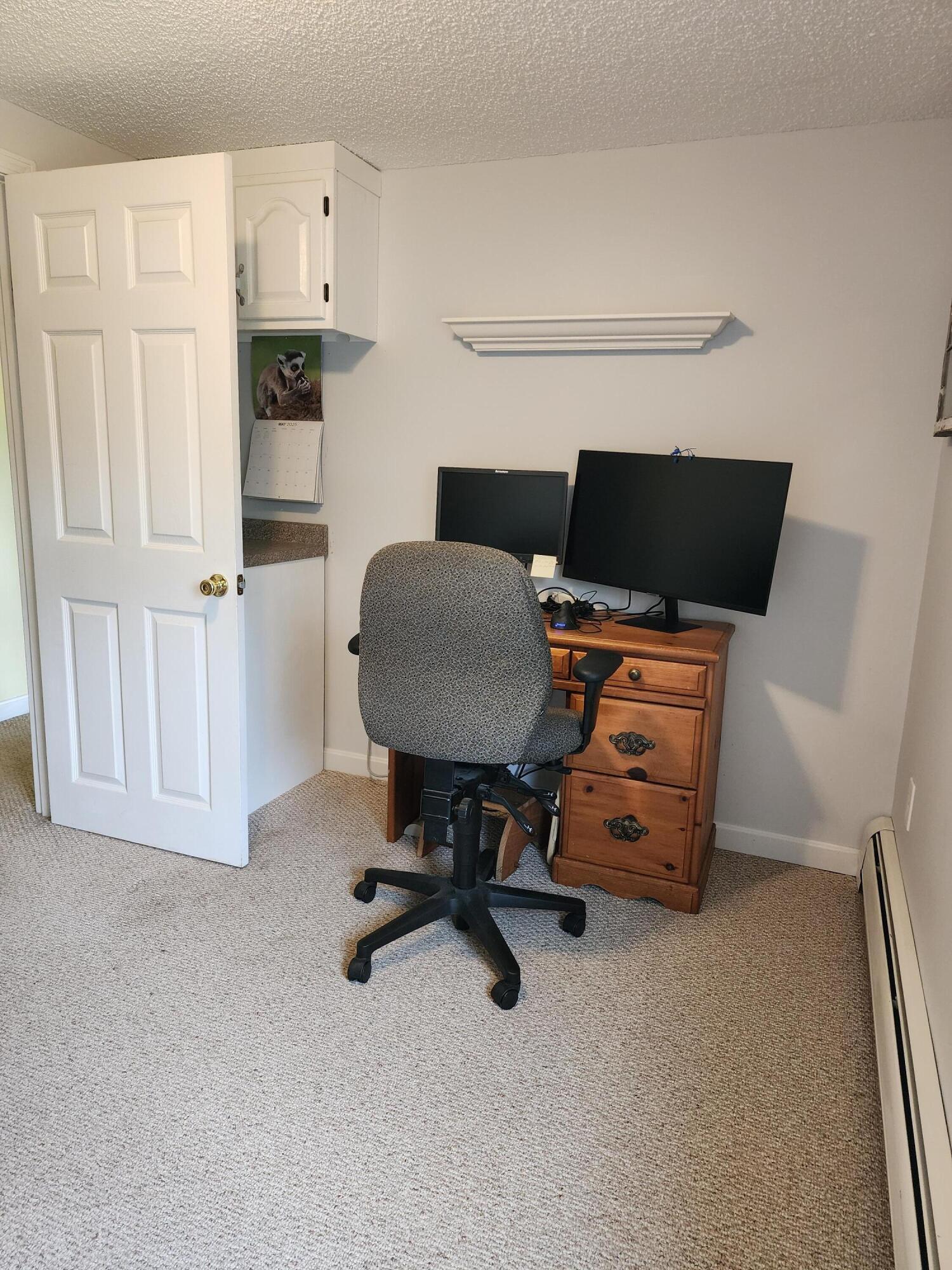136 Hallowell Road Augusta, ME 04330 - Photo 10 of 57 Office