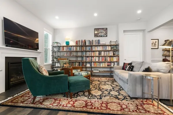 $1,150,000 | 124 Glen Ellen Boulevard, Unit 124, Millis, MA 02054
