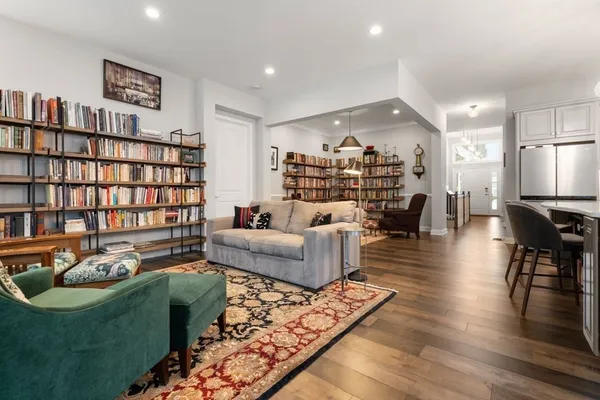 $1,150,000 | 124 Glen Ellen Boulevard, Unit 124, Millis, MA 02054