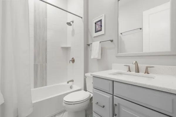 $1,150,000 | 124 Glen Ellen Boulevard, Unit 124, Millis, MA 02054