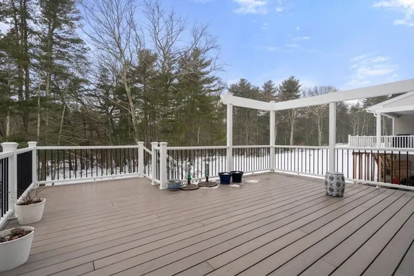 $1,150,000 | 124 Glen Ellen Boulevard, Unit 124, Millis, MA 02054