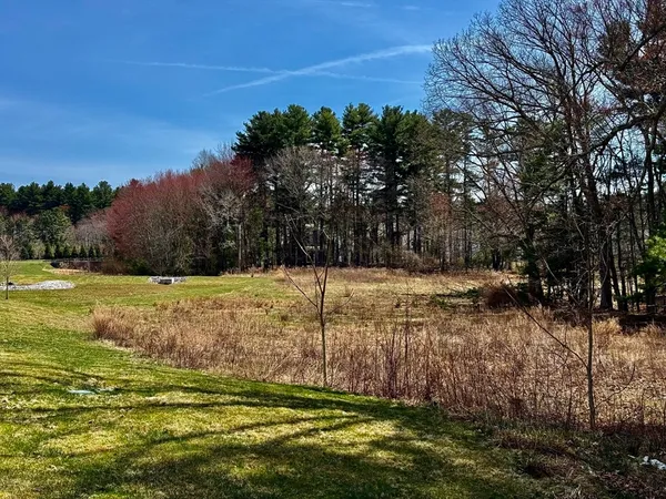 $1,150,000 | 124 Glen Ellen Boulevard, Unit 124, Millis, MA 02054