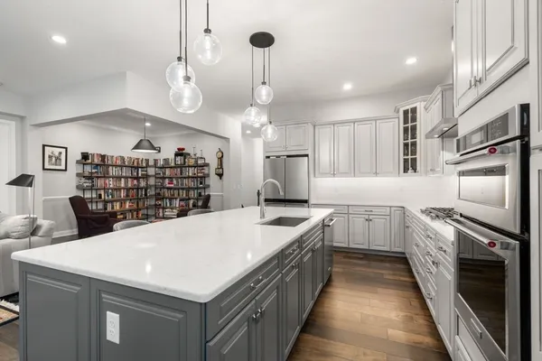 $1,150,000 | 124 Glen Ellen Boulevard, Unit 124, Millis, MA 02054