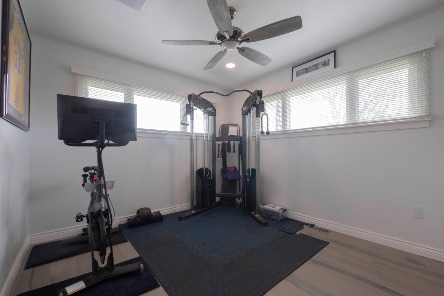 731 Baker Road Columbia, TN 38401 - Photo 25 of 30 a room with gym equipment and windows