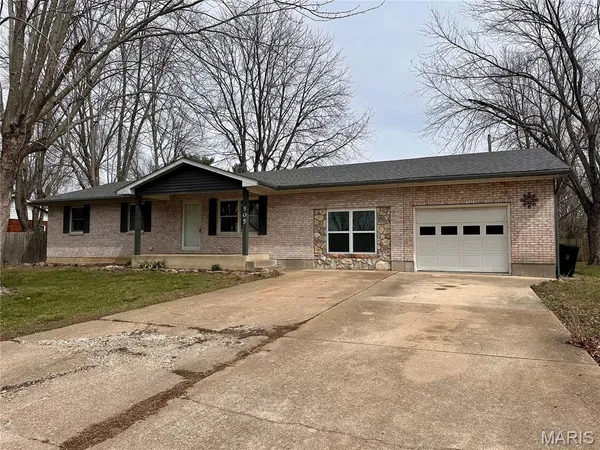 $149,900 | 505 Shenandoah Street, Cuba, MO 65453
