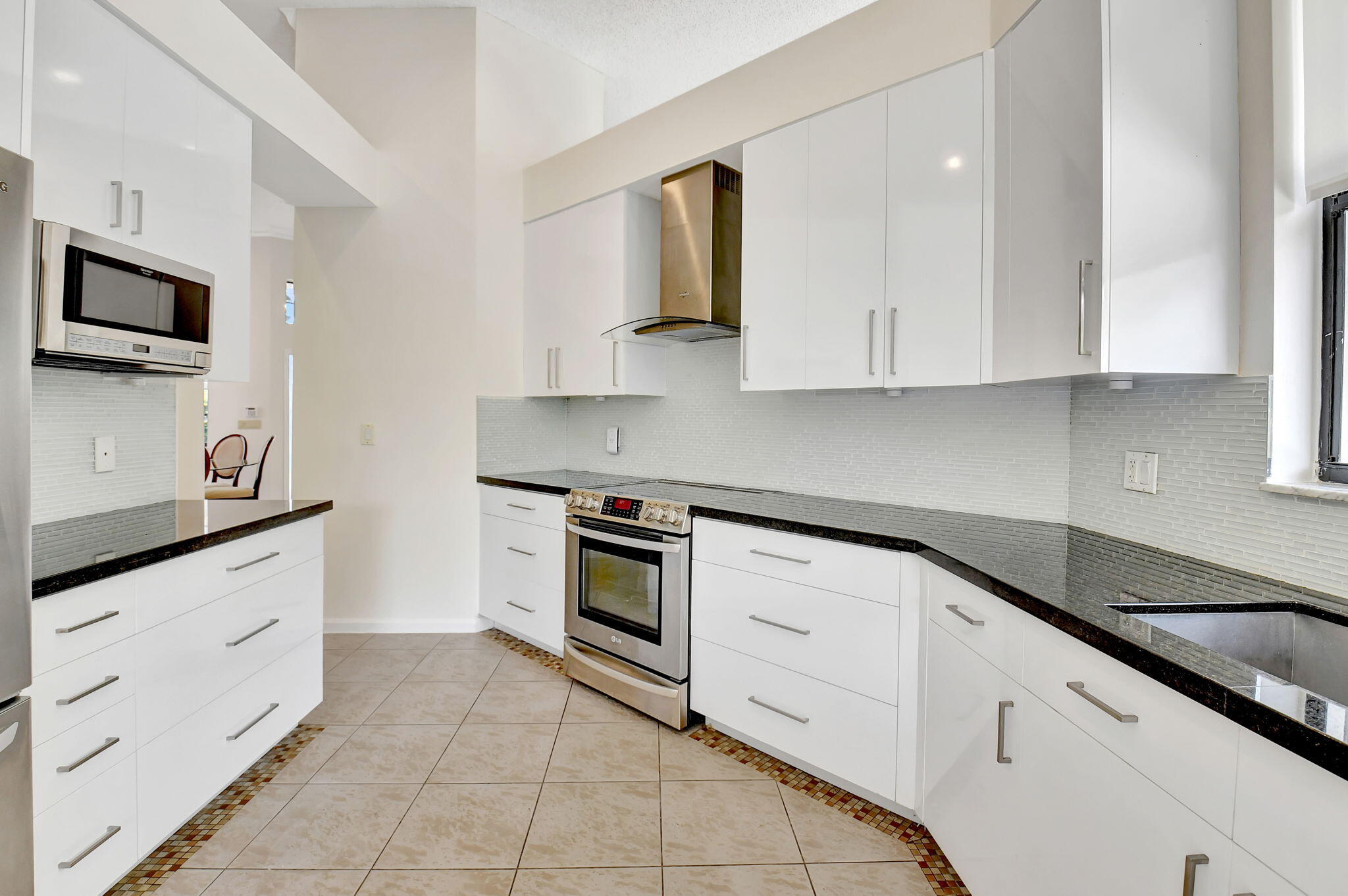 2478 Northwest 63rd Street Boca Raton, FL 33496 - Photo 11 of 46 11-web-or-mls-DSC_7856