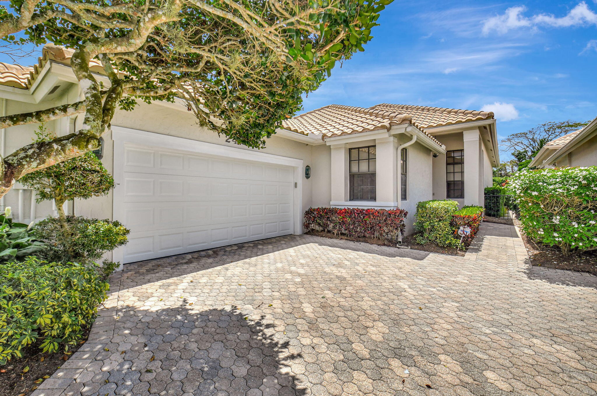 2478 Northwest 63rd Street Boca Raton, FL 33496 - Photo 3 of 46 3-web-or-mls-DSC_7726