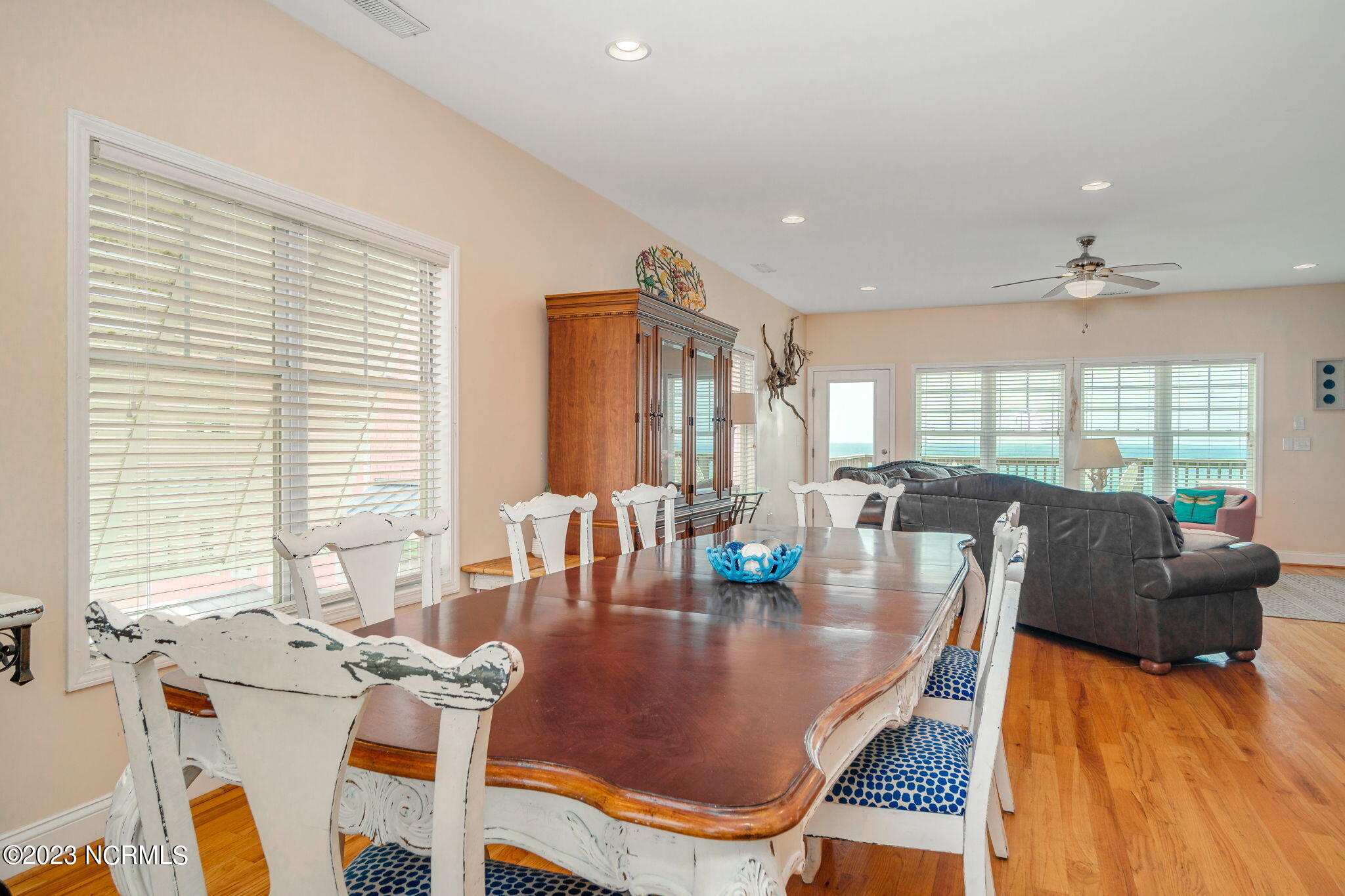 200 Ocean Boulevard Atlantic Beach, NC 28512 - Photo 16 of 75 Dining area