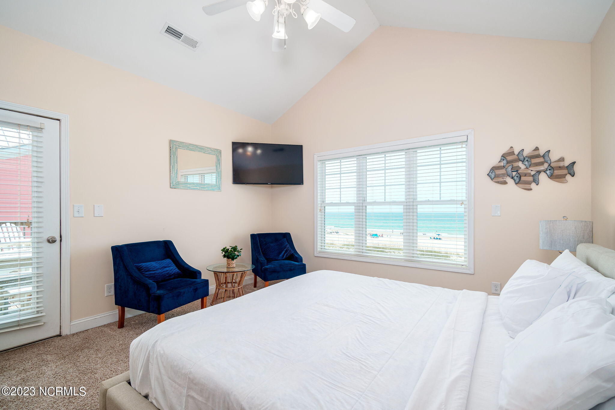 200 Ocean Boulevard Atlantic Beach, NC 28512 - Photo 20 of 75 Primary bedroom suite