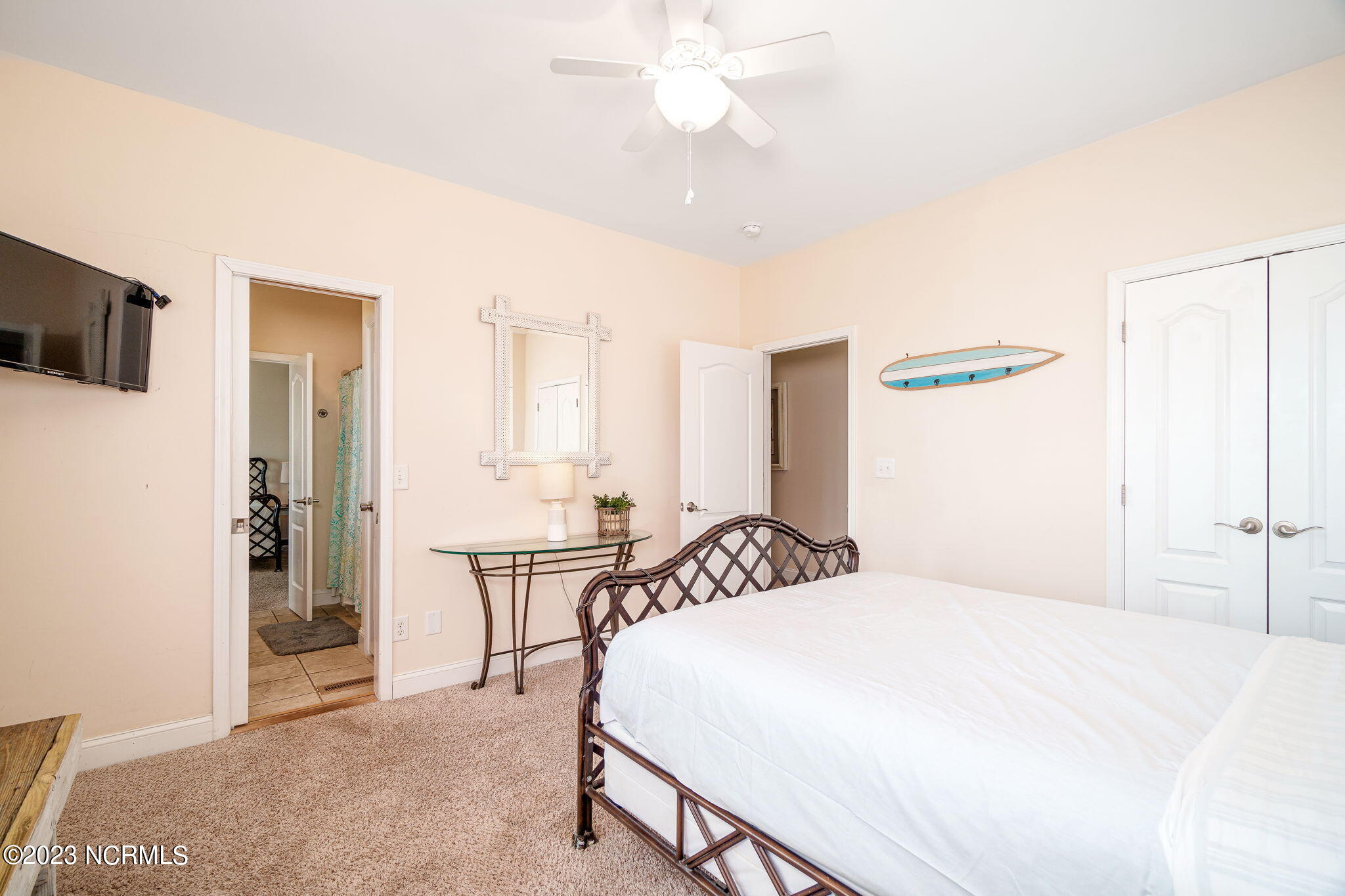 200 Ocean Boulevard Atlantic Beach, NC 28512 - Photo 30 of 75 Guest bedroom 2