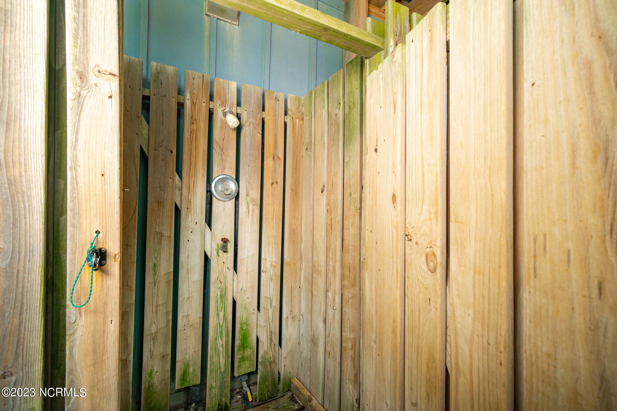 200 Ocean Boulevard Atlantic Beach, NC 28512 - Photo 50 of 75 Outdoor shower