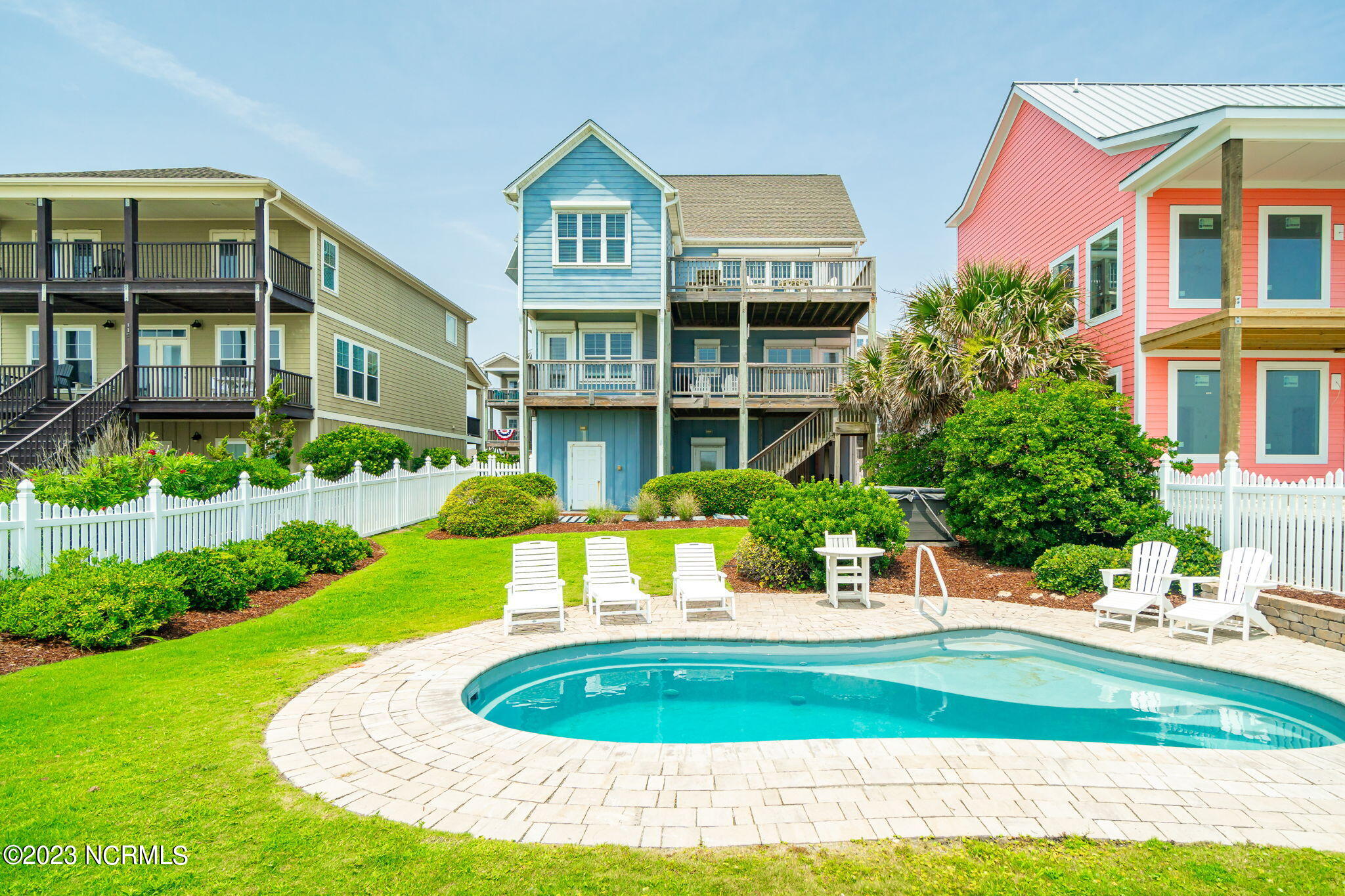 200 Ocean Boulevard Atlantic Beach, NC 28512 - Photo 56 of 75 Oceanfront home in Atlantic Beach