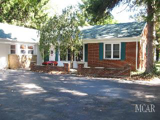 7582 Secor Road Lambertville, MI 48144 - Photo 2 of 6 Front of home