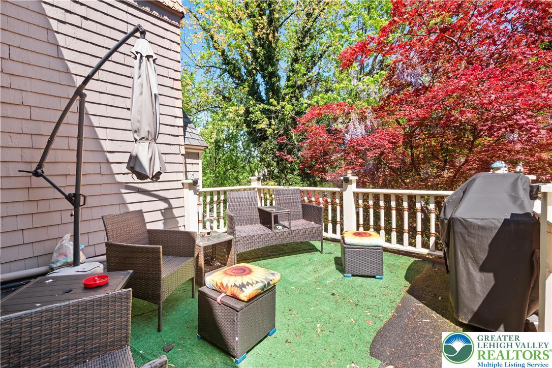 1321 Bushkill Street Easton, PA 18042 - Photo 8 of 49