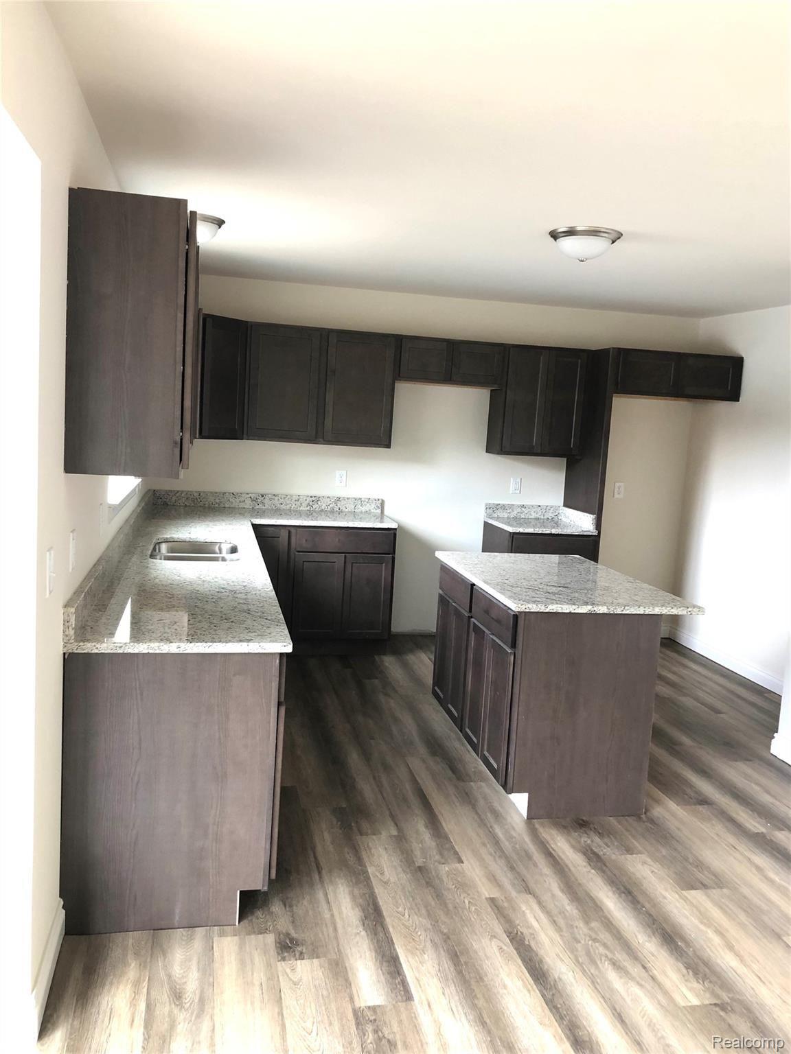 Kitchen includes Granite tops with Island 