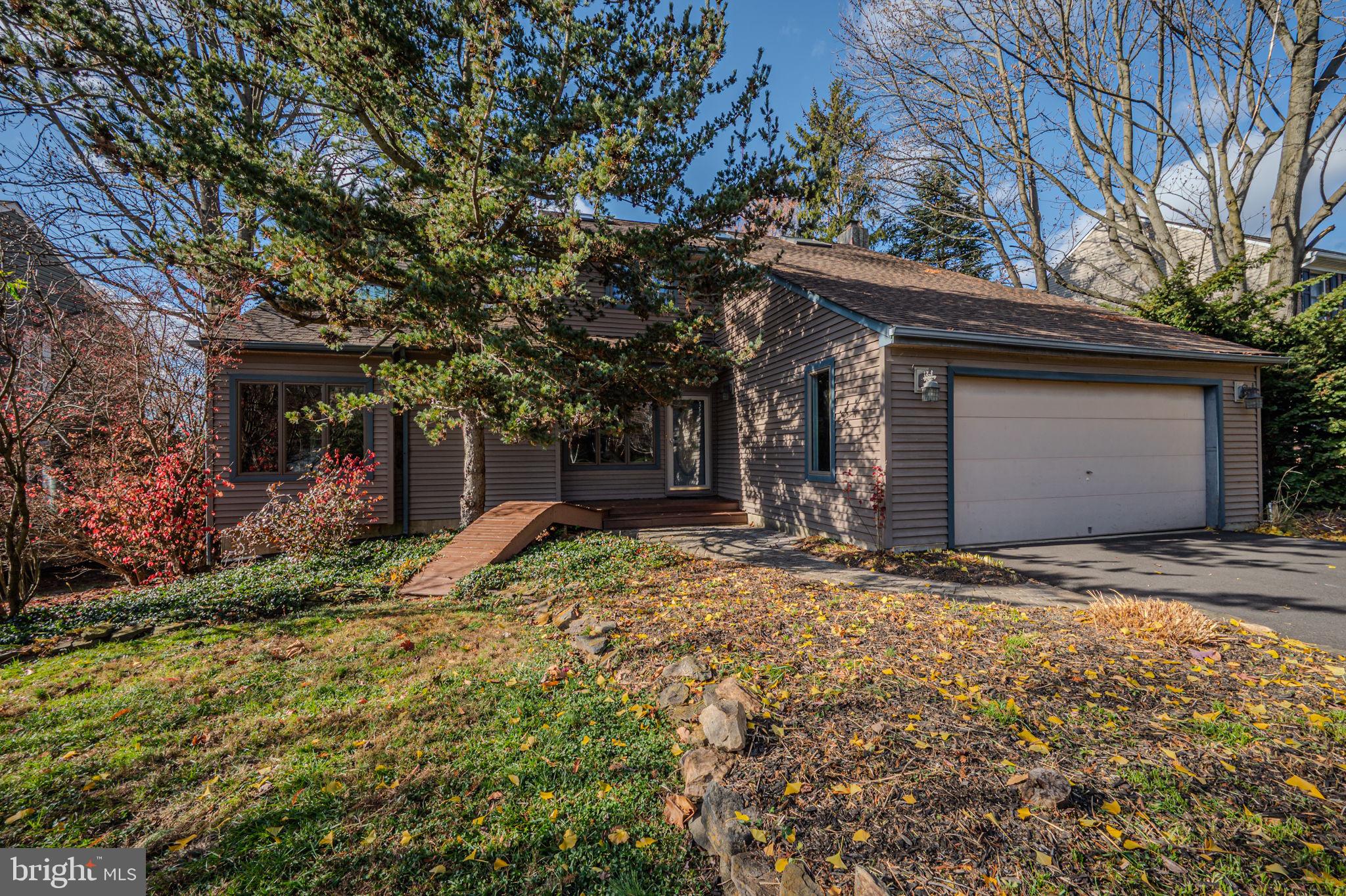 28 Harris Circle Newark, DE 19711 - Photo 2 of 45