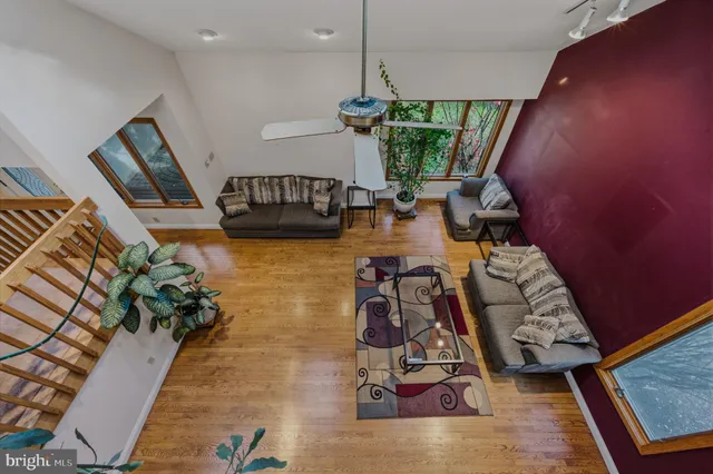 $630,000 | 28 Harris Circle, Newark, DE 19711