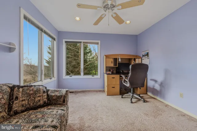 $630,000 | 28 Harris Circle, Newark, DE 19711