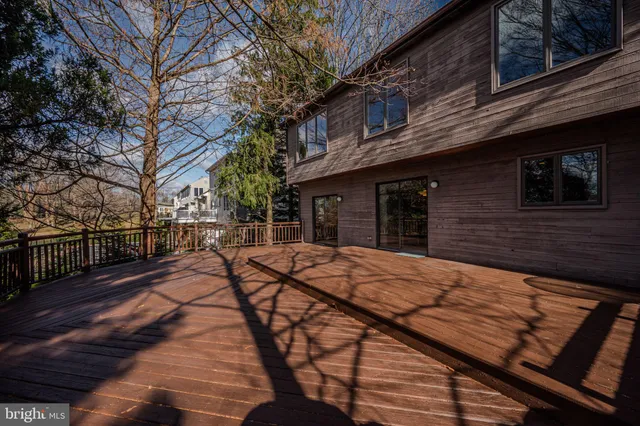 $630,000 | 28 Harris Circle, Newark, DE 19711