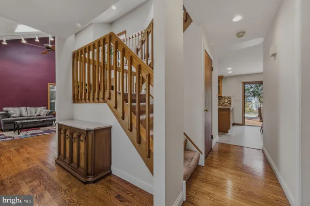 $630,000 | 28 Harris Circle, Newark, DE 19711