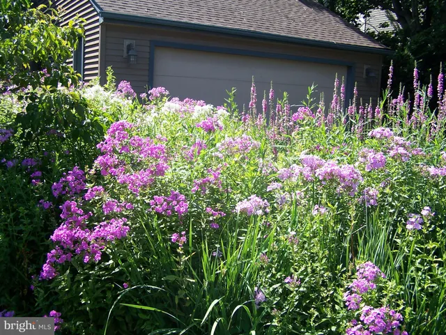 $630,000 | 28 Harris Circle, Newark, DE 19711