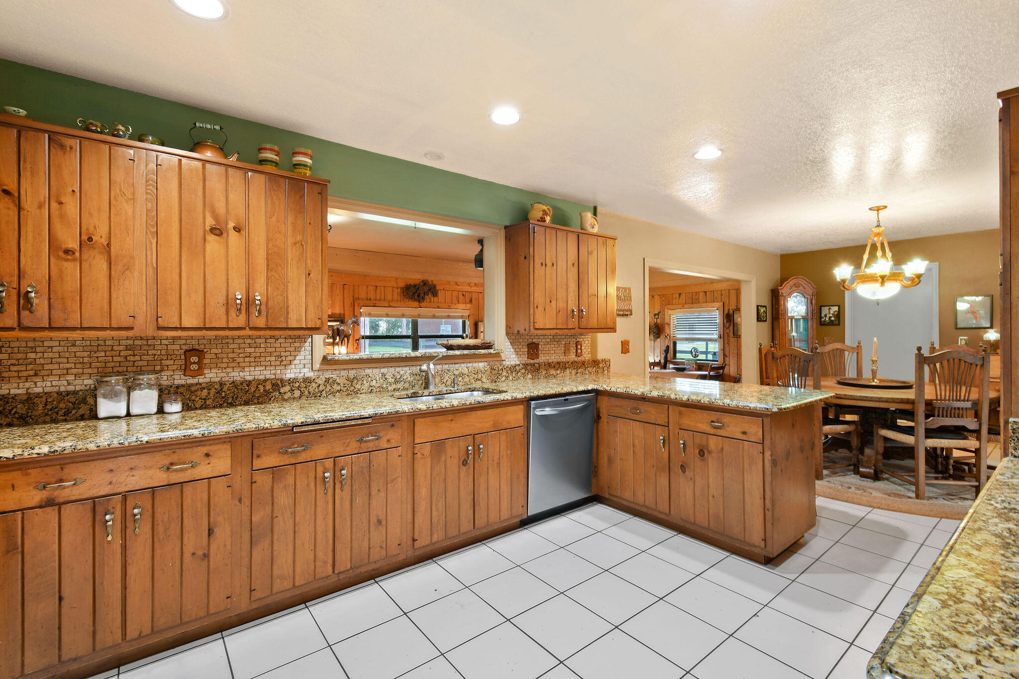 12390 Sandy Run Road Jupiter, FL 33478 - Photo 16 of 50 12390SandyRunRd(22)