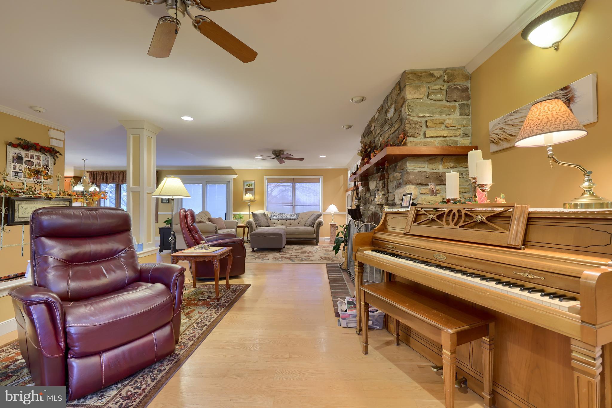 2078 Jarvis Road Lancaster, PA 17601 - Photo 5 of 51 Gallery Image 5