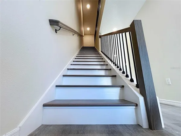 $325,000 | 4368 Cambio Gdns Court, Tampa, FL 33610