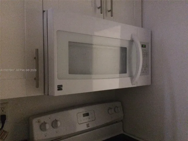 $495,000 | 255 Sunrise Drive, Unit 103, Key Biscayne, FL 33149