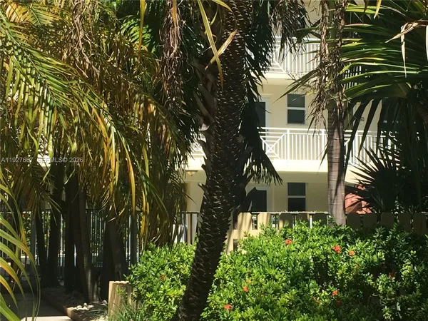 $495,000 | 255 Sunrise Drive, Unit 103, Key Biscayne, FL 33149