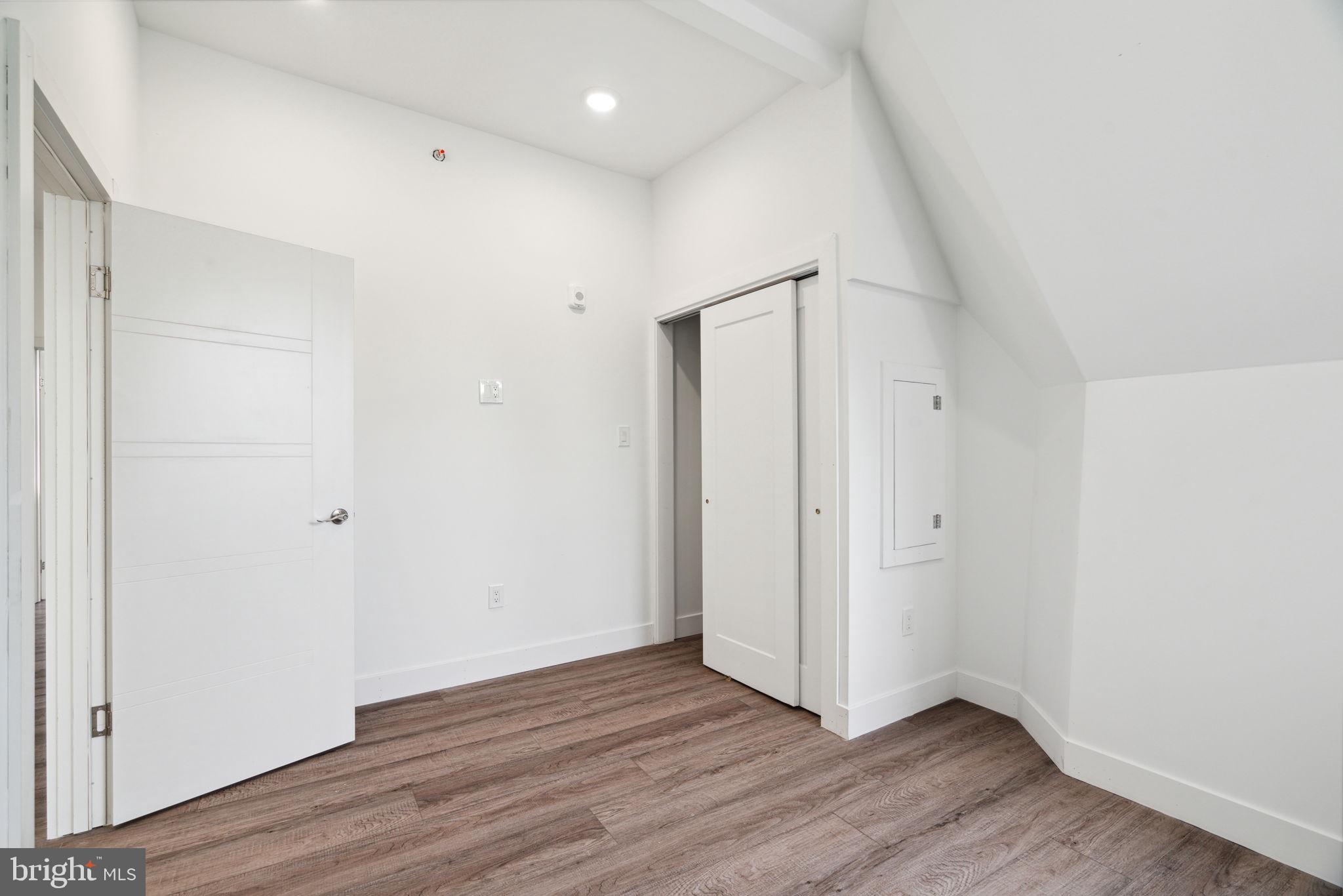 5164 Ridge Avenue, Unit 3 Philadelphia, PA 19128 - Photo 10 of 28