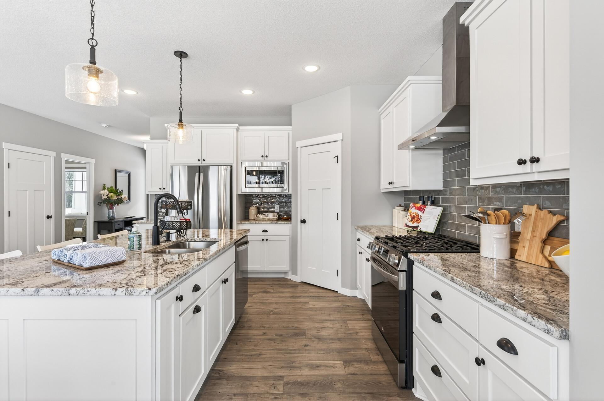 17404 Terrace Road Northeast Ham Lake, MN 55304 - Photo 16 of 89