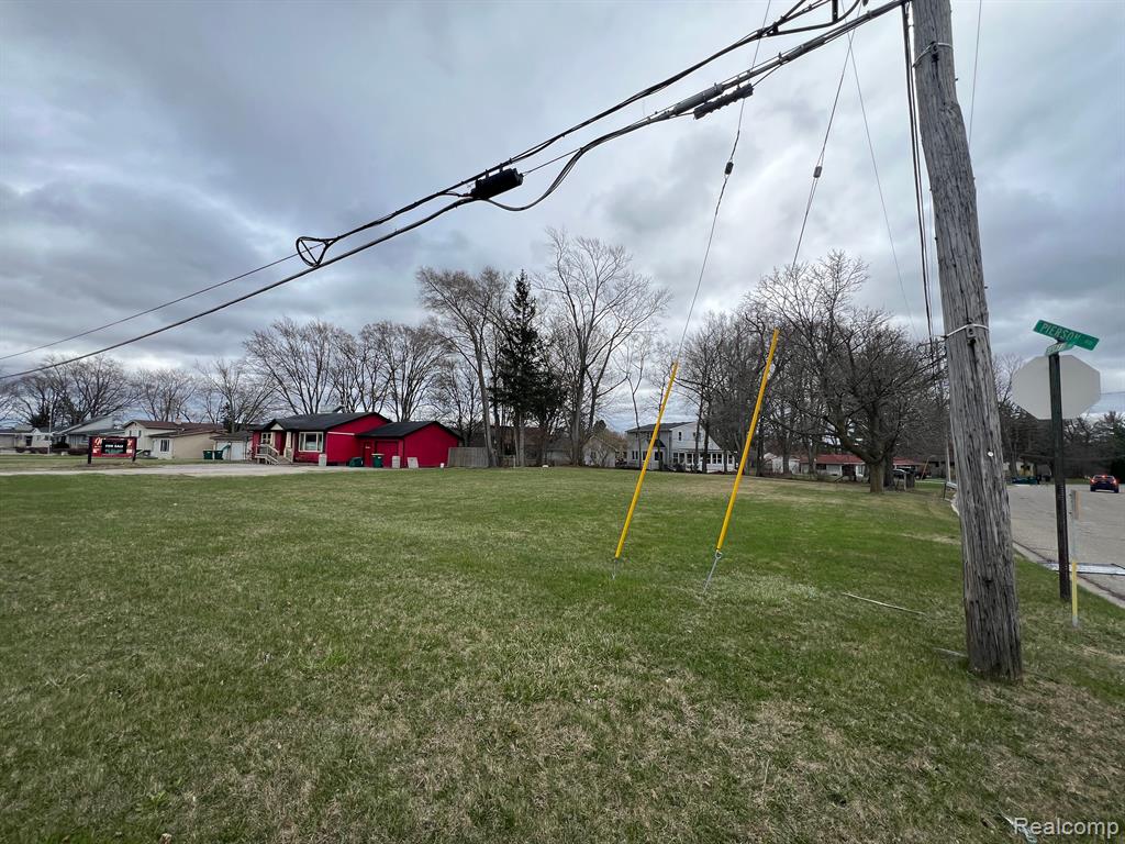 1436 East Pierson Road Flushing, MI 48433 - Photo 9 of 12