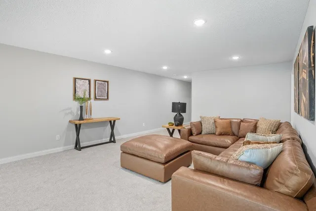 $559,900 | 9815 Pinehurst Drive, Elko New Market, MN 55020