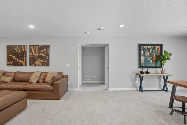 $559,900 | 9815 Pinehurst Drive, Elko New Market, MN 55020